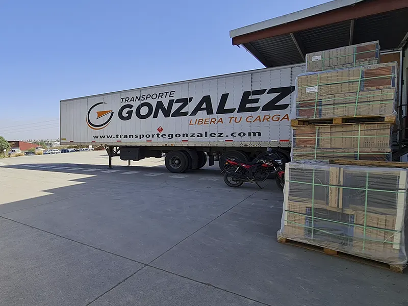Transporte González • ¿Por qué tercerizar la logística puede ser más económico que hacerlo in house? ¿Por qué tercerizar la logística puede ser más económico que hacerlo in house?